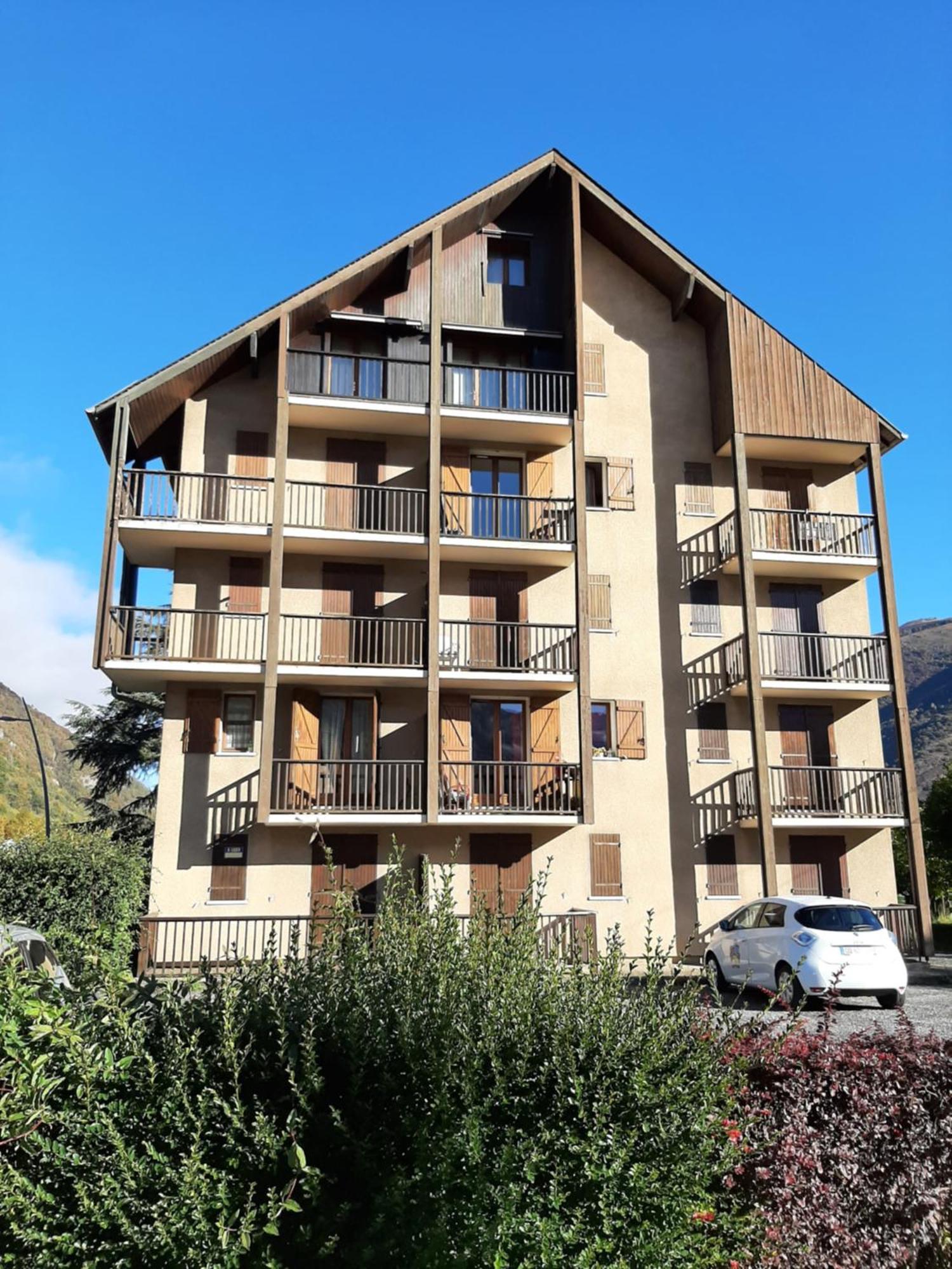 Bagnères-de-Luchon Appartement Vert Tendre Face A La Montagne מראה חיצוני תמונה